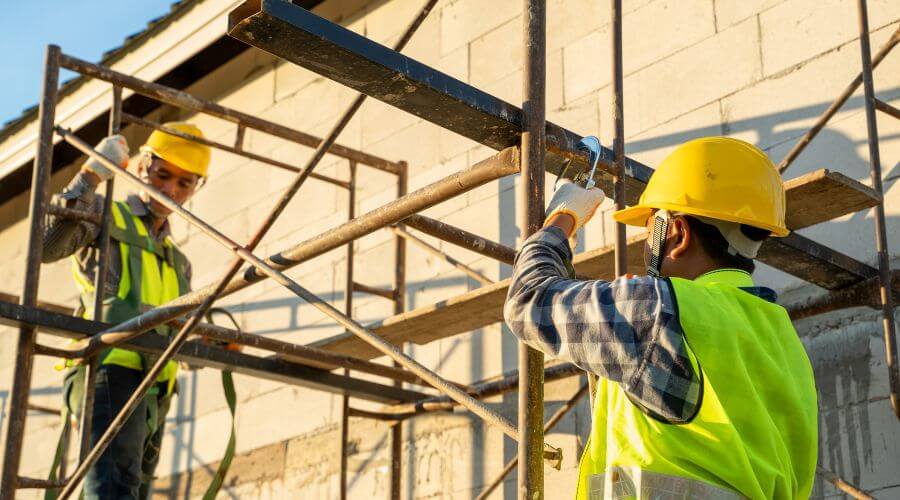 Professional fairlawn roofing services in Woonsocket, SD